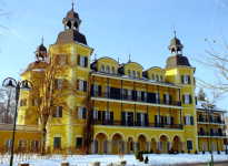 Schlosshotel Velden (Velden am Wörther See)