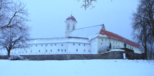 Ehem. Benediktinerinnenkloster (Sankt Georgen am Längsee)