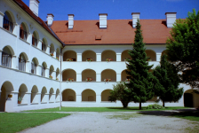 Ehem. Augustiner-Chorherrenstift (Eberndorf)