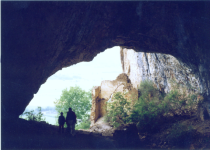 Puxer Loch und Schallaun Höhlenburgruinen I (Frojach-Katsch)