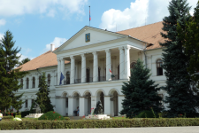 Rathaus und Hotel Korona (Makó/Makowa)