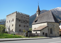 Ansitz Schanzen und Kapelle hl. Anna  (Latsch/Laces)