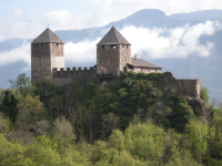 Burg Leonburg (Naraun) (Völlan)