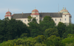 Schloss und Pfk.  (Halic)