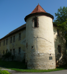 Bergschloss mit Museum (Hanusovce nad Toplou/Hanuschdorf an der Töpl)