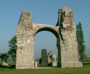 Heidentor (Petronell-Carnuntum)