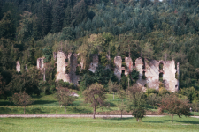 Schlossruine Nieder-Perwarth (Randegg)