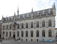 Grote Markt mit Rathaus (Kortrijk/Courtrai)