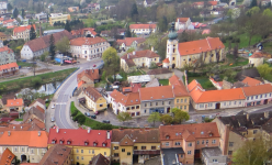 Pfk. Maria Himmelfahrt mit Karner (Vranov nad Dyji/Frain)