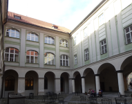 Damenstift im Palais Rosenberg II (Praha-Hradcany/Prager-Burgberg)