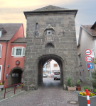 Gutgesellentor und Papst Johannes XXIII. (Breisach am Rhein)
