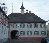 Stadtmauer und Rathaus (Obergrombach)