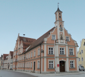 Rathaus und Tilly-Denkmal (Rain am Lech)