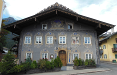 Haus der Husaren (Garmisch) (Garmisch-Partenkirchen )