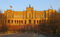 Maximilianeum (München)