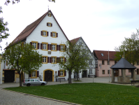 Marienplatz mit Rathaus (Hollfeld)