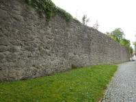 Stadtmauer mit Pulverturm (Fladungen)