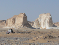 Inselberge in der Weißen Wüste (Bahariya-Farafra, Westliche Wüste)