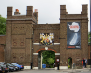 Main Gate  (Chatham in Medway, England)