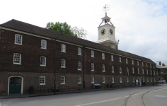 Main Gate  (Chatham in Medway, England)