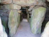 West Kennet Long Barrow/Grab (Avebury, England)