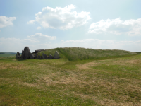 West Kennet Long Barrow/Grab (Avebury, England)