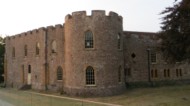 Taunton Castle mit Museum of Somerset (Taunton, England)