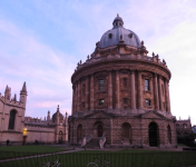 Radcliffe Camera              (Oxford, England)