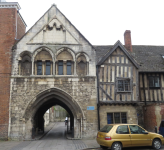 John Hooper Denkmal bei St. Marys Gate              (Gloucester, England)