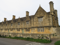 Armenhäuser|Almhouses (Chipping Champden, England)