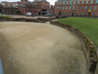 Das römische Amphitheater (Chester, England)