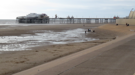 North Pier  (Blackpool, England )