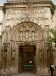 Hospital Mayor de San Sebastián mit Iglesia San Jacinto (Córdoba)