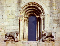 Sant Pere (Besalú)