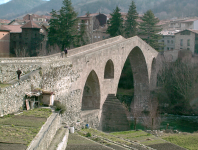 Pont Vell und Altstadt (Sant Joan de les Abadesses)