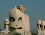 Gaudi-Stilelemente: Schornsteine (Barcelona)