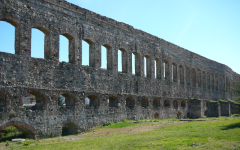 Circo Romano und Acueducto Moderno  (Merida )