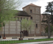 Palacio de Don Juan II und Puerta de Renaranda (Madrigal de las Altas Torres (ESP-CL))