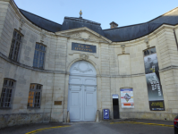 Bischofspalast mit Weltzentrum des Friedens (Verdun (FR-GES))