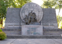 Nationaler Soldatenfriedhof-Monument Maginot (Verdun (FR-GES))