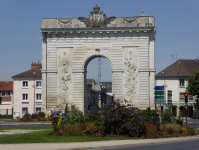 Porte Sainte-Croix (Chalons-en-Champagne (FR-GES))