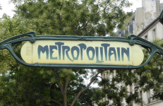 Metro (Paris (FR-IDF))