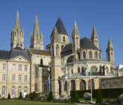 Saint-Etienne und Abbaye-aux-Hommes II (Caen (FR-NOR))