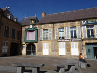 Institut International de la Marionnette (Charleville-Mezieres (FR-GES))