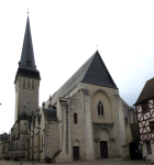 Altstadt mit Eglise Saint-Cyr (Issodun (FR-CVL))