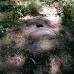 Pecher III - Hobeln der Bäume, Ausleeren des Pechertopfes (Pecher)