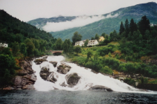 Hellesyltfossen (Hellesylt)